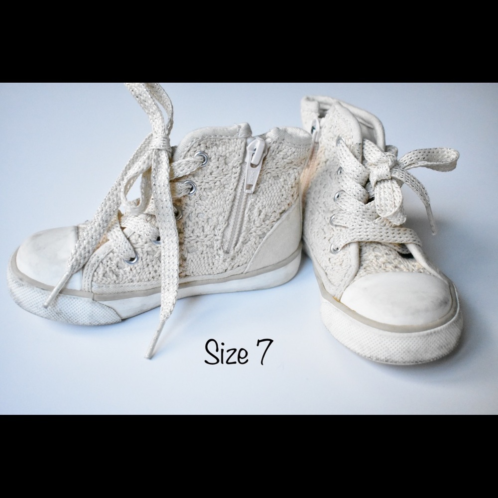 Toddler boots - Picture 2 of 3